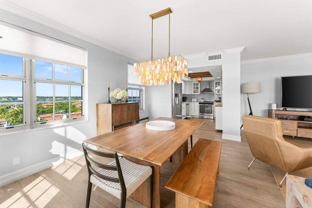 For Sale: $645,000 (2 beds, 2 baths, 1415 Square Feet)