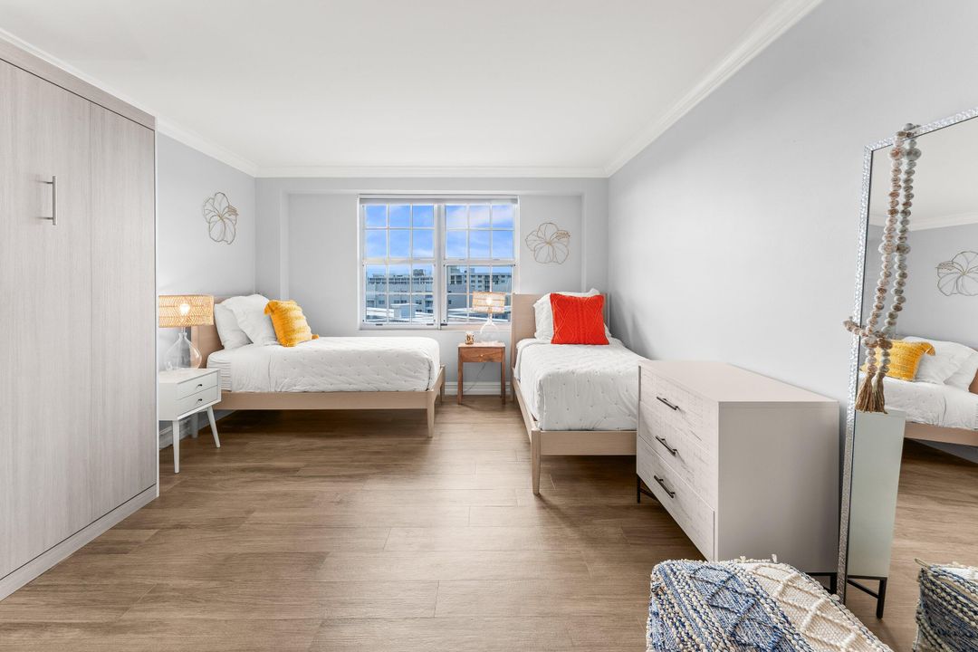 For Sale: $645,000 (2 beds, 2 baths, 1415 Square Feet)