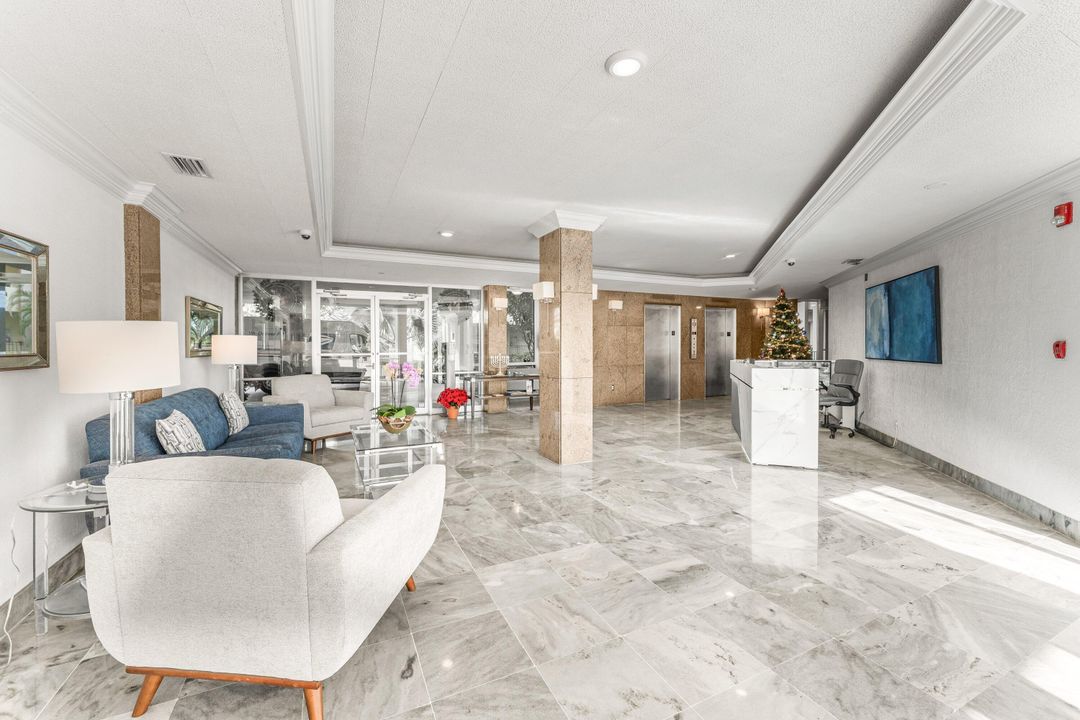 For Sale: $645,000 (2 beds, 2 baths, 1415 Square Feet)