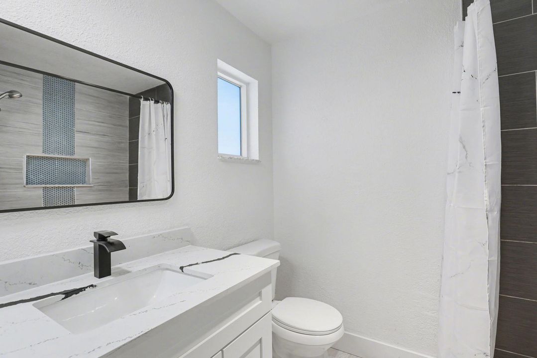 В аренду: $3,500 (3 спален, 2 ванн, 2575 Квадратных фут)