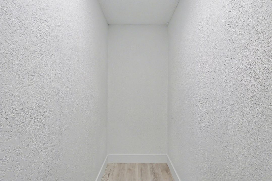 В аренду: $3,500 (3 спален, 2 ванн, 2575 Квадратных фут)