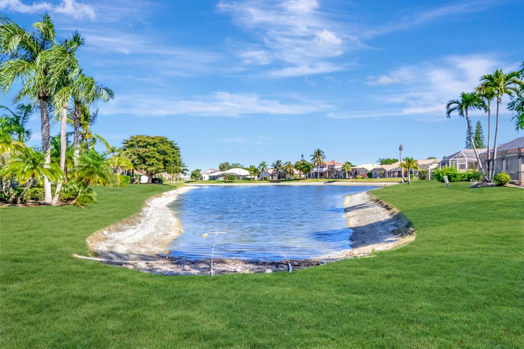 For Sale: $999,000 (4 beds, 3 baths, 2249 Square Feet)