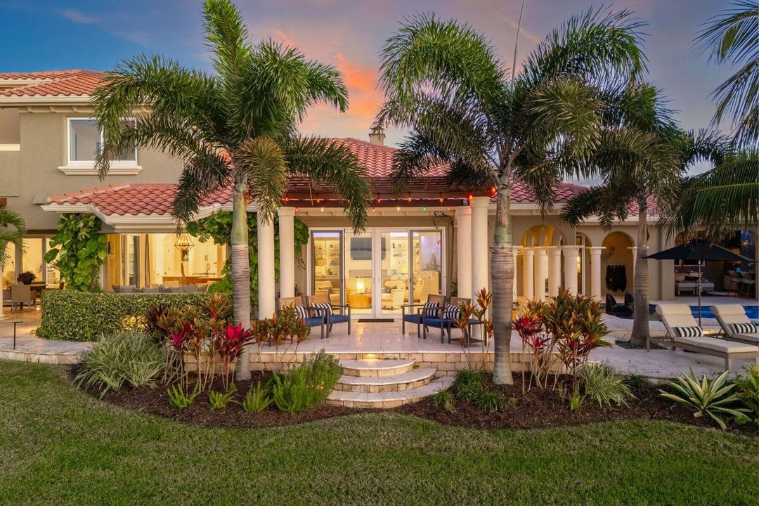 For Sale: $3,850,000 (4 beds, 4 baths, 5126 Square Feet)