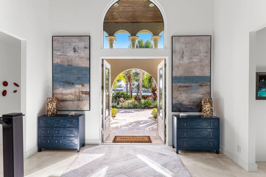 For Sale: $3,850,000 (4 beds, 4 baths, 5126 Square Feet)