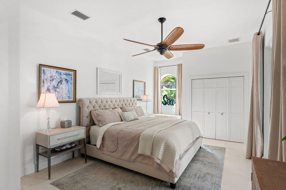 For Sale: $3,850,000 (4 beds, 4 baths, 5126 Square Feet)