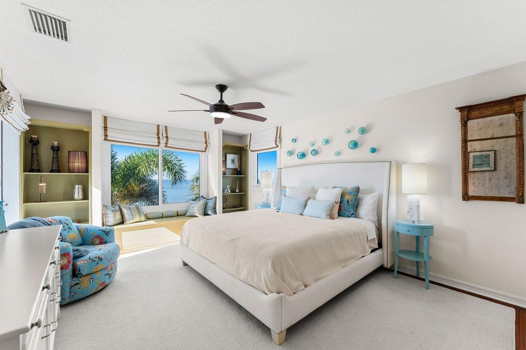 For Sale: $3,850,000 (4 beds, 4 baths, 5126 Square Feet)