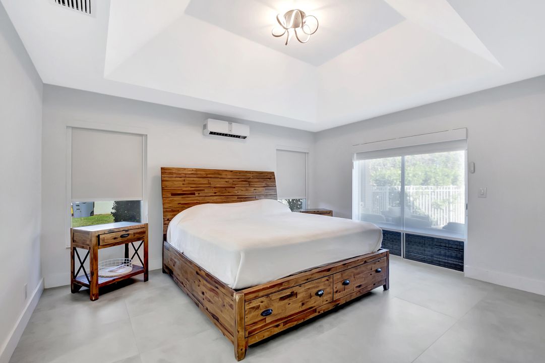 For Sale: $999,000 (4 beds, 3 baths, 2249 Square Feet)