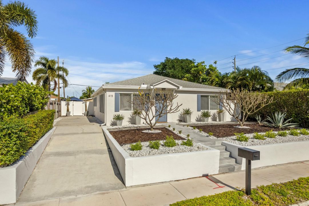 На продажу: $700,000 (4 спален, 3 ванн, 2000 Квадратных фут)