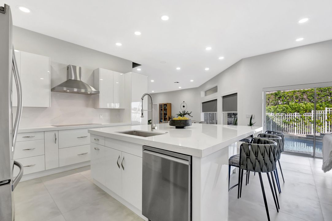 For Sale: $999,000 (4 beds, 3 baths, 2249 Square Feet)