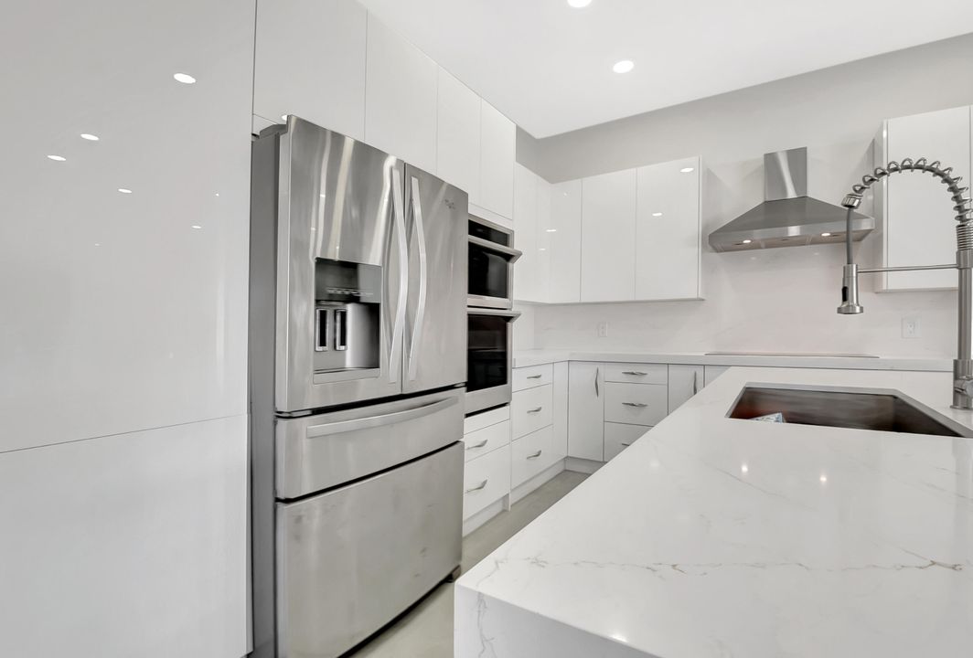 For Sale: $999,000 (4 beds, 3 baths, 2249 Square Feet)