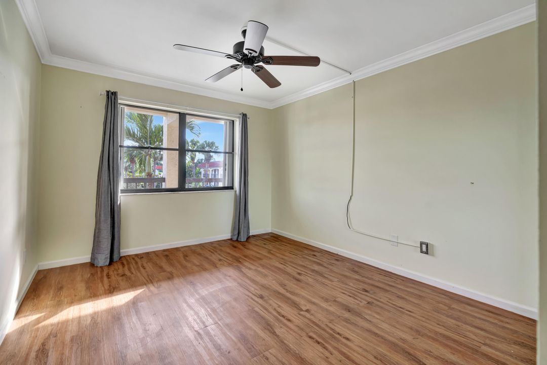 For Rent: $2,500 (2 beds, 2 baths, 1084 Square Feet)