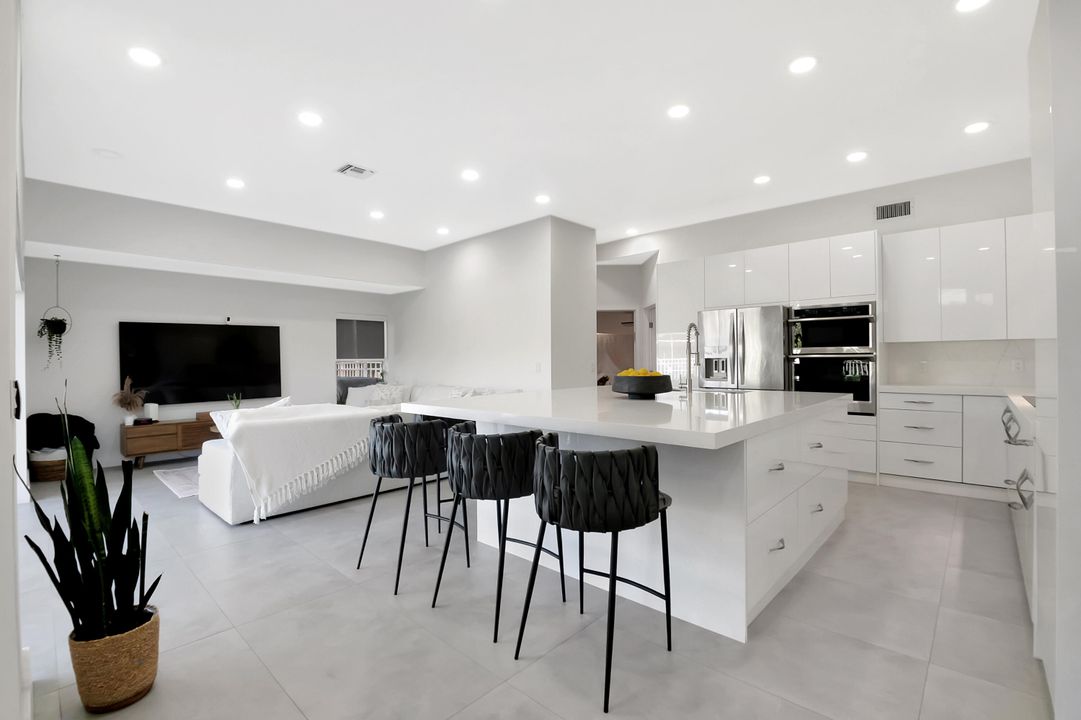 For Sale: $999,000 (4 beds, 3 baths, 2249 Square Feet)