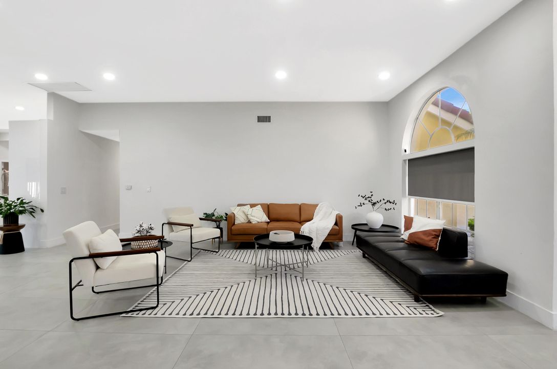 For Sale: $999,000 (4 beds, 3 baths, 2249 Square Feet)