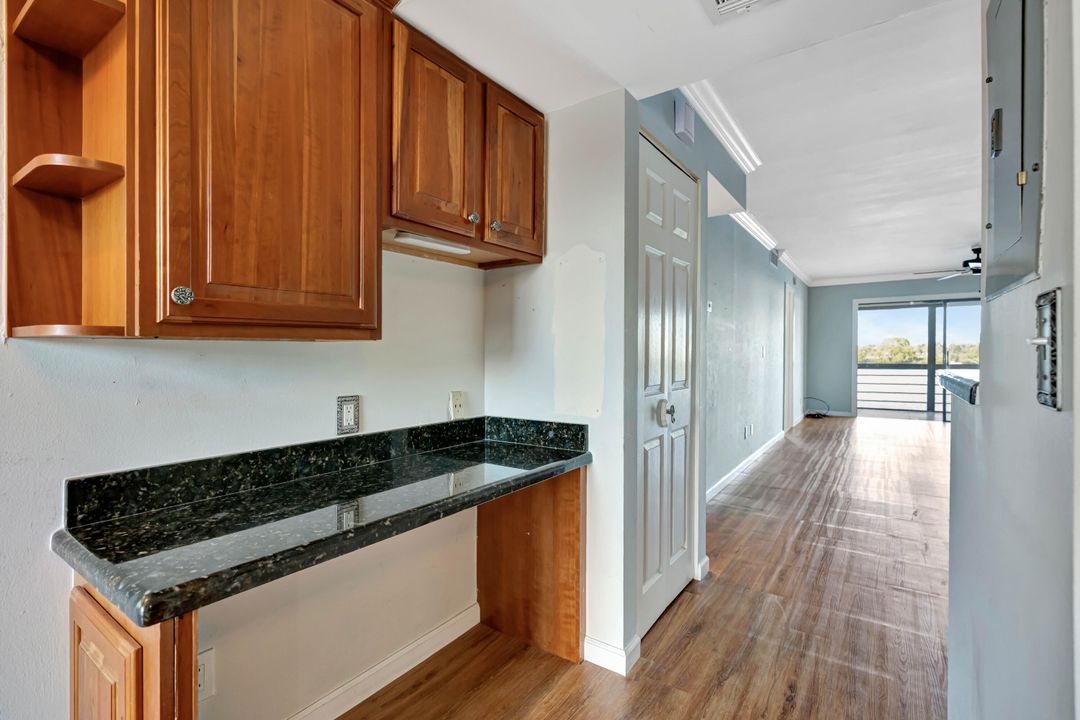 For Rent: $2,500 (2 beds, 2 baths, 1084 Square Feet)