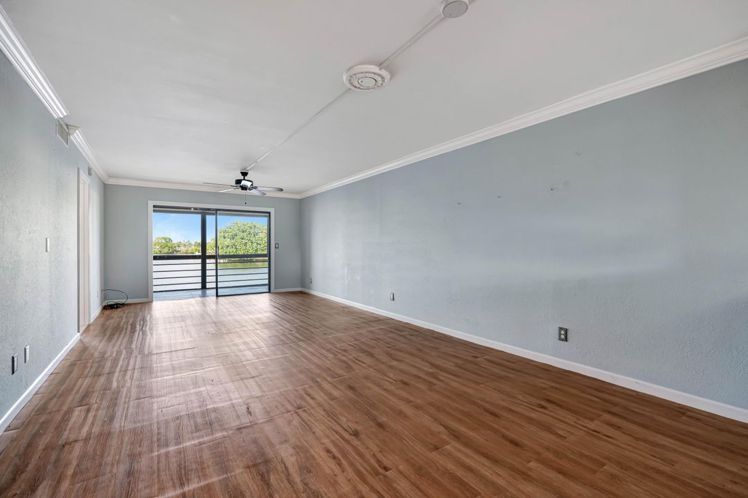 For Rent: $2,500 (2 beds, 2 baths, 1084 Square Feet)