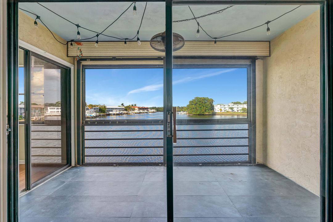 For Rent: $2,500 (2 beds, 2 baths, 1084 Square Feet)