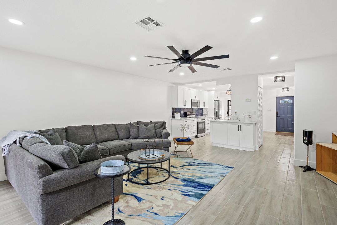 For Rent: $3,300 (2 beds, 2 baths, 1482 Square Feet)