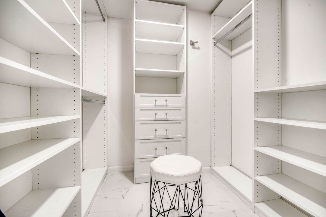 En Venta: $750,000 (2 camas, 2 baños, 1175 Pies cuadrados)