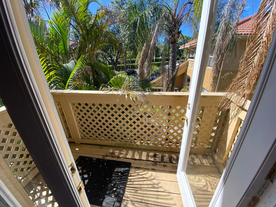 В аренду: $2,500 (2 спален, 2 ванн, 1101 Квадратных фут)