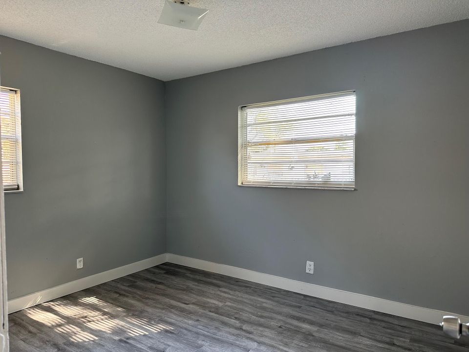 En Renta: $2,590 (3 camas, 2 baños, 9568 Pies cuadrados)