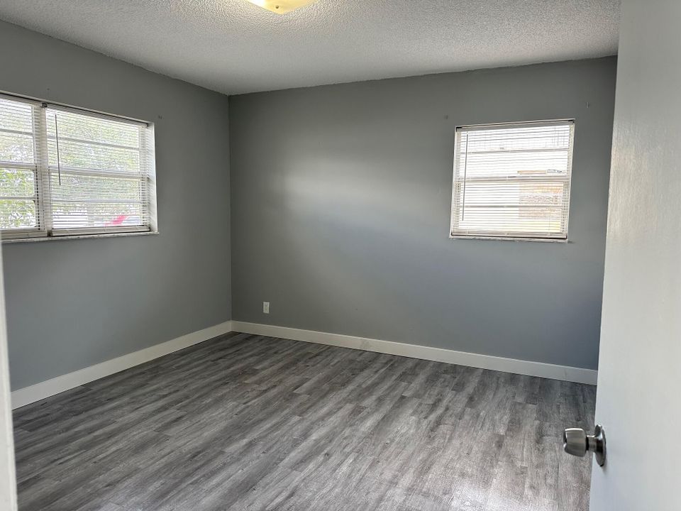 En Renta: $2,590 (3 camas, 2 baños, 9568 Pies cuadrados)