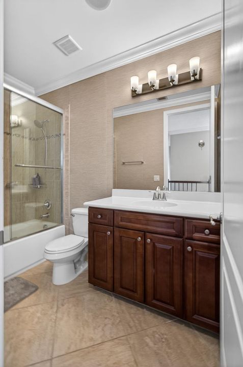 For Rent: $3,750 (3 beds, 2 baths, 1626 Square Feet)