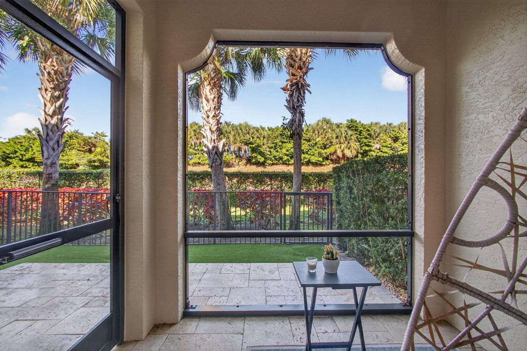 For Rent: $3,750 (3 beds, 2 baths, 1626 Square Feet)