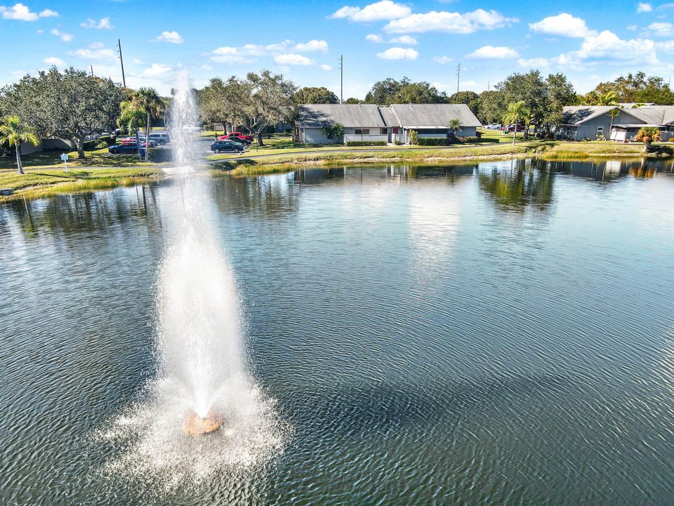 В аренду: $1,800 (2 спален, 2 ванн, 1037 Квадратных фут)