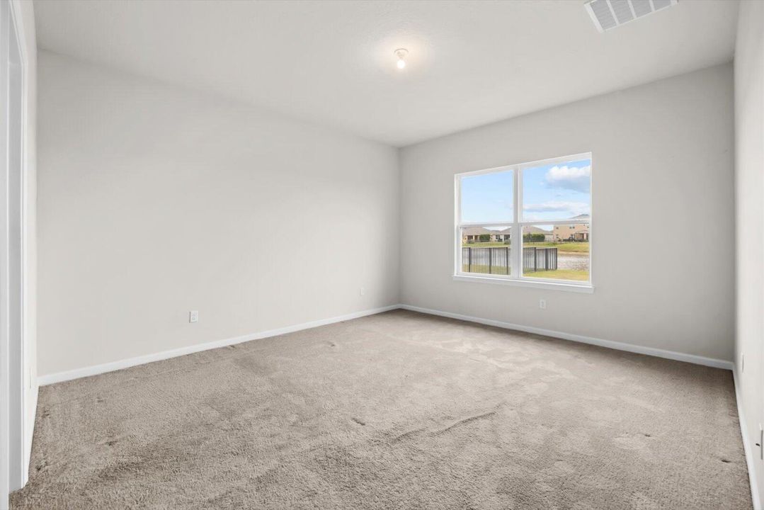 На продажу: $395,000 (3 спален, 2 ванн, 1552 Квадратных фут)