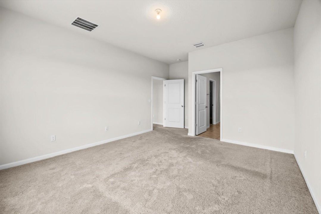 На продажу: $395,000 (3 спален, 2 ванн, 1552 Квадратных фут)