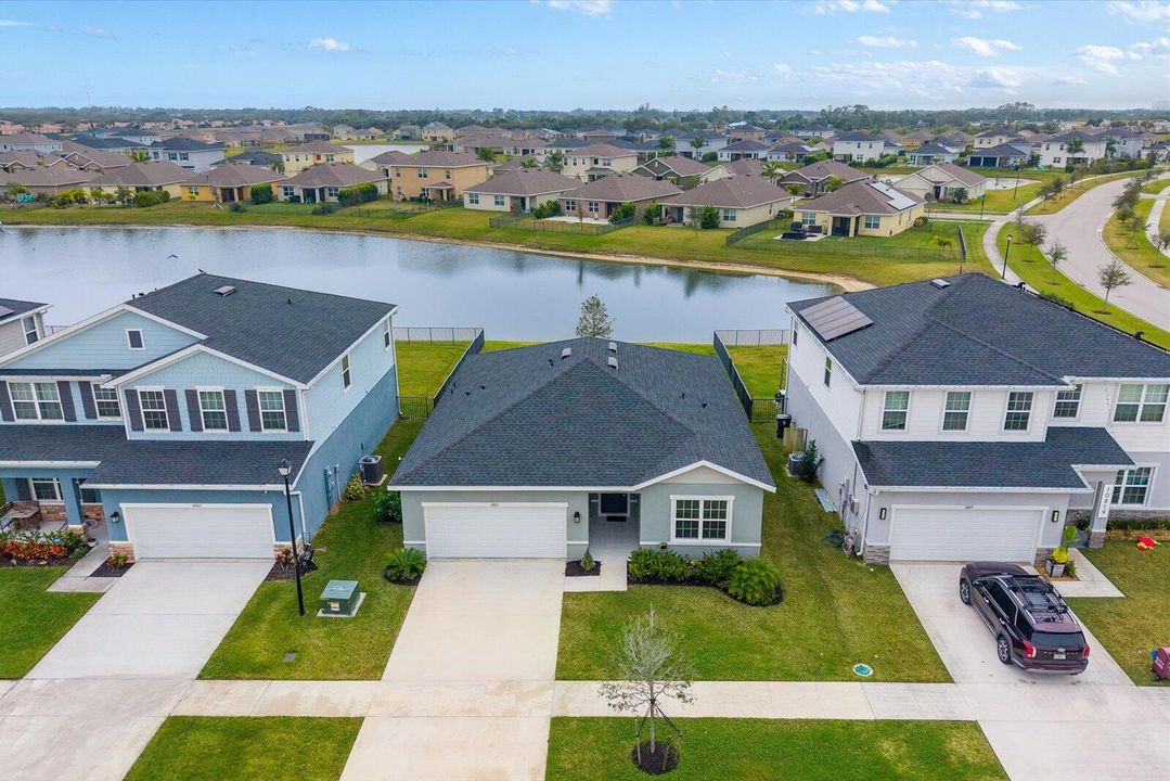 На продажу: $395,000 (3 спален, 2 ванн, 1552 Квадратных фут)