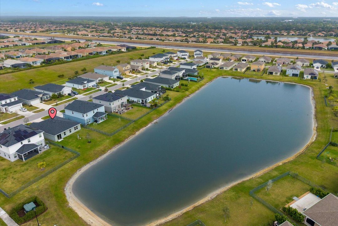 На продажу: $395,000 (3 спален, 2 ванн, 1552 Квадратных фут)