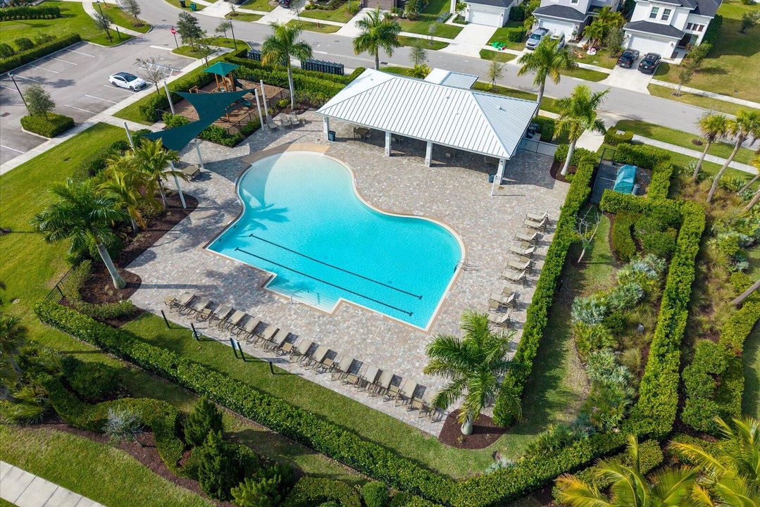 На продажу: $395,000 (3 спален, 2 ванн, 1552 Квадратных фут)