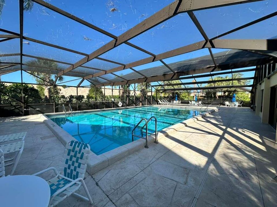 For Sale: $224,900 (2 beds, 2 baths, 1244 Square Feet)