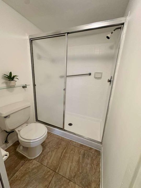 For Sale: $224,900 (2 beds, 2 baths, 1244 Square Feet)