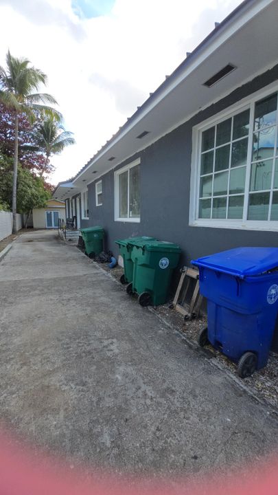 For Sale: $950,000 (0 beds, 0 baths, 2757 Square Feet)