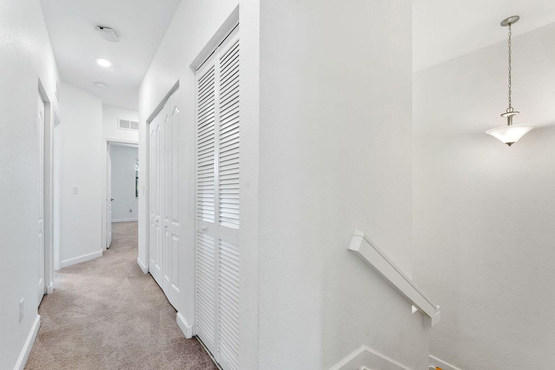 For Sale: $529,999 (3 beds, 2 baths, 1829 Square Feet)