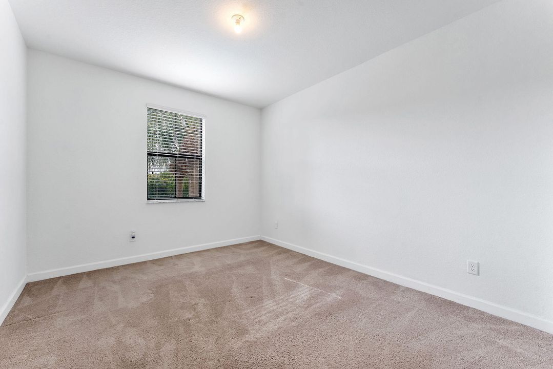 For Sale: $529,999 (3 beds, 2 baths, 1829 Square Feet)