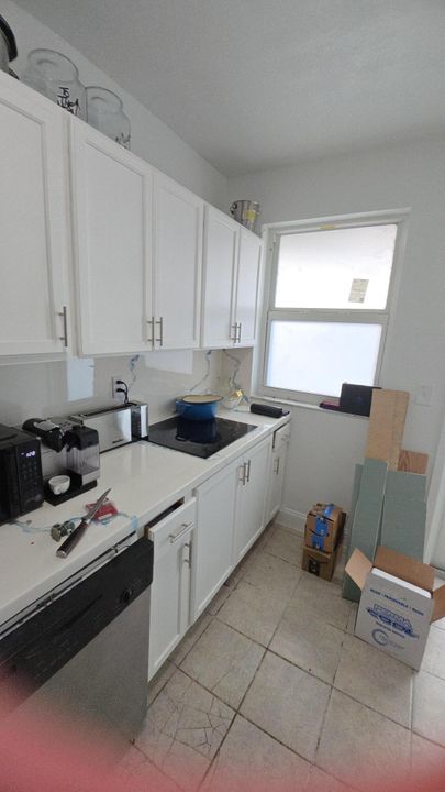 For Sale: $950,000 (0 beds, 0 baths, 2757 Square Feet)