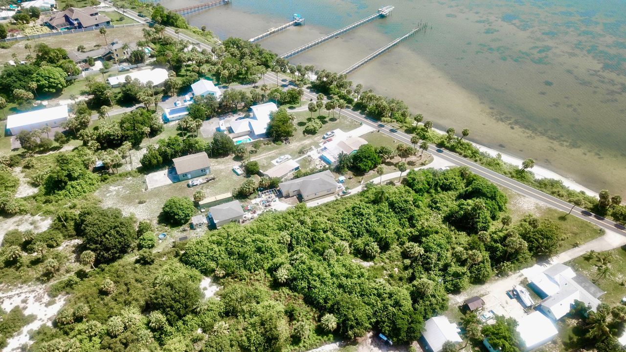 En Venta: $1,097,000 (2 camas, 2 baños, 1499 Pies cuadrados)