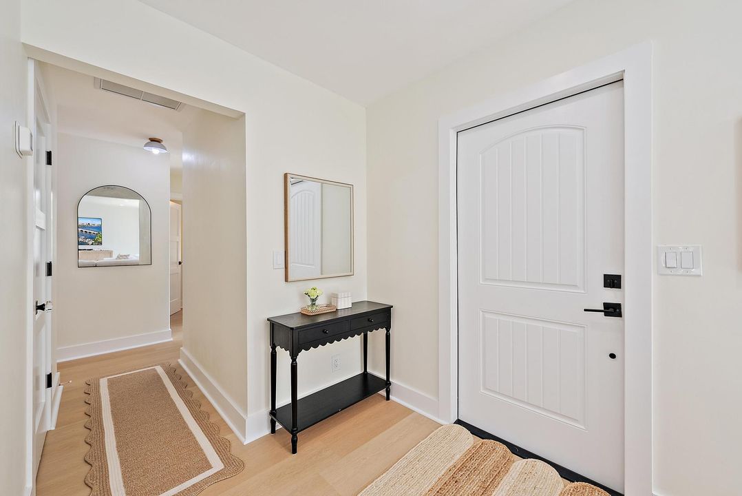 For Rent: $6,000 (3 beds, 2 baths, 1648 Square Feet)