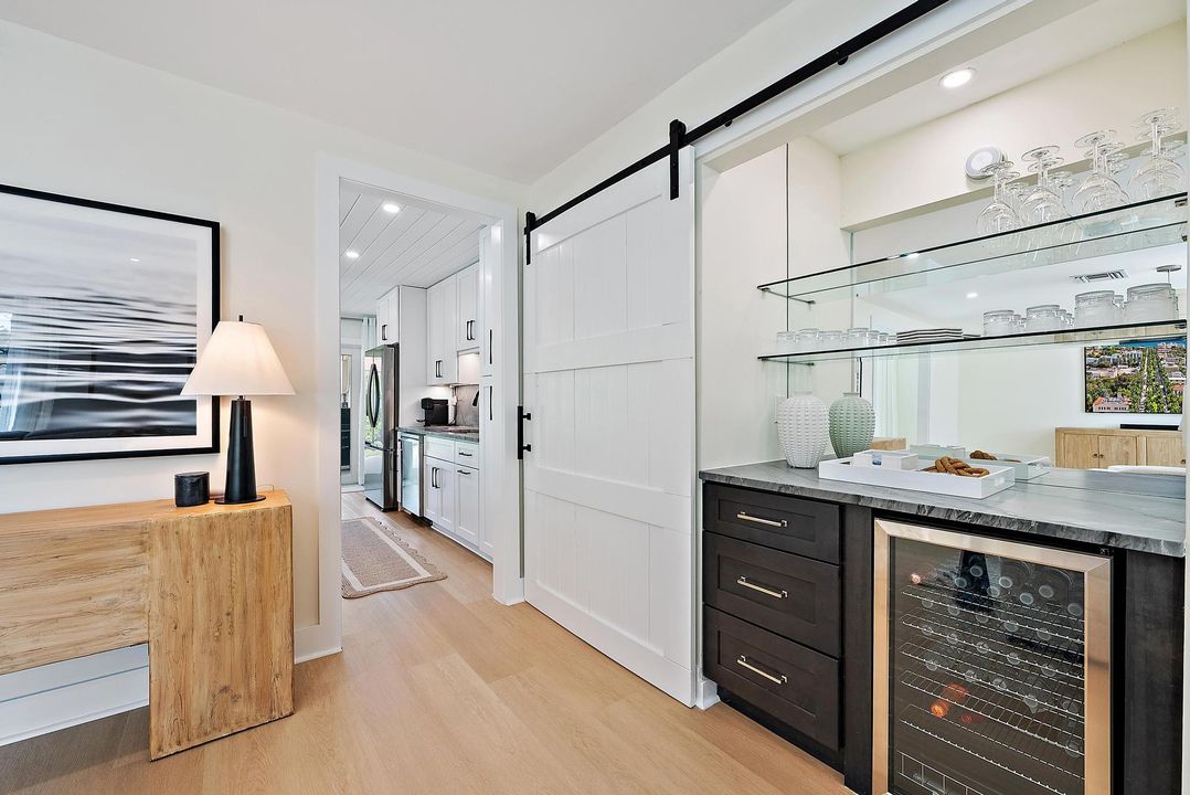 For Rent: $6,000 (3 beds, 2 baths, 1648 Square Feet)