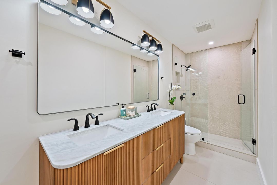 For Rent: $6,000 (3 beds, 2 baths, 1648 Square Feet)