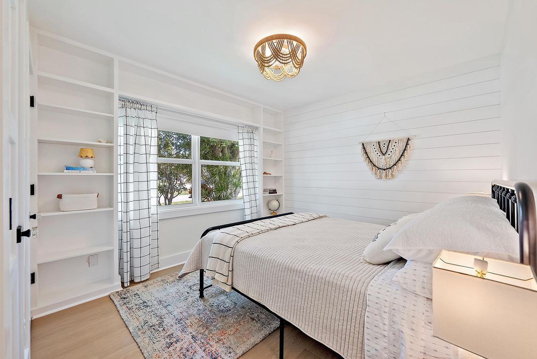 For Rent: $6,000 (3 beds, 2 baths, 1648 Square Feet)