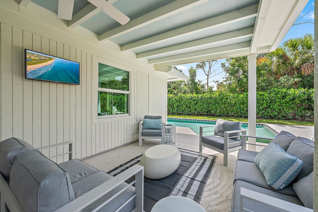 For Rent: $6,000 (3 beds, 2 baths, 1648 Square Feet)