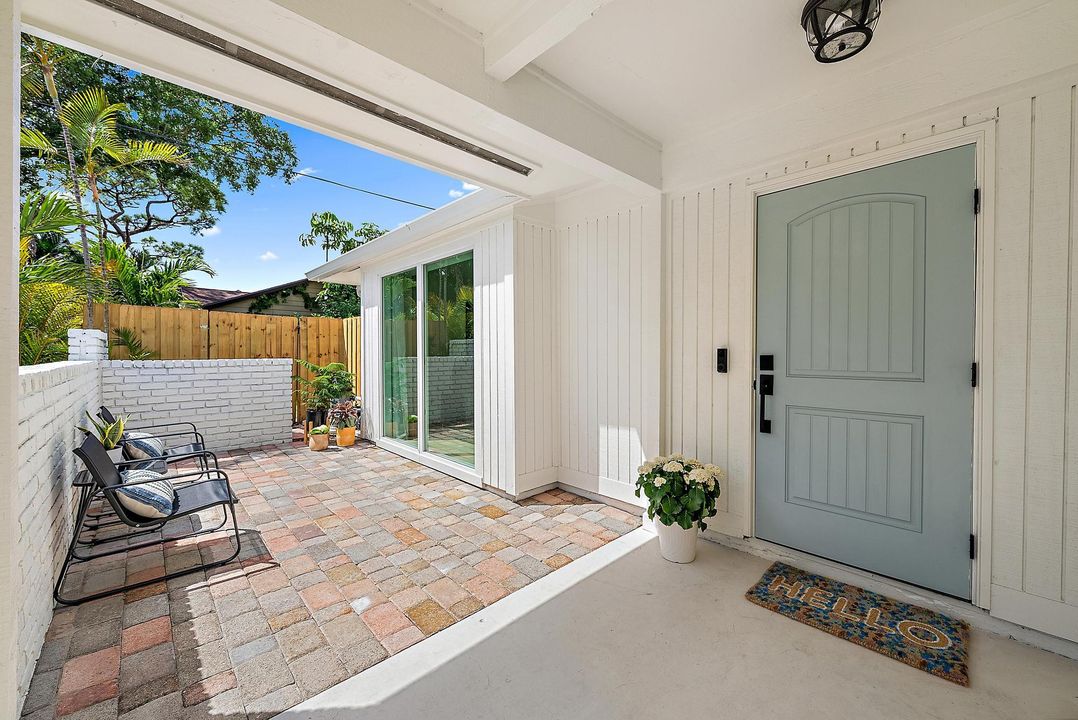 For Rent: $6,000 (3 beds, 2 baths, 1648 Square Feet)