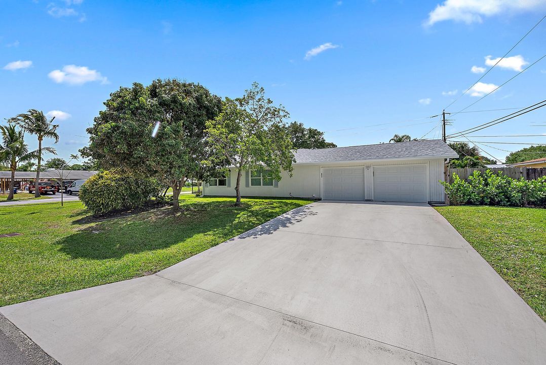 For Rent: $6,000 (3 beds, 2 baths, 1648 Square Feet)