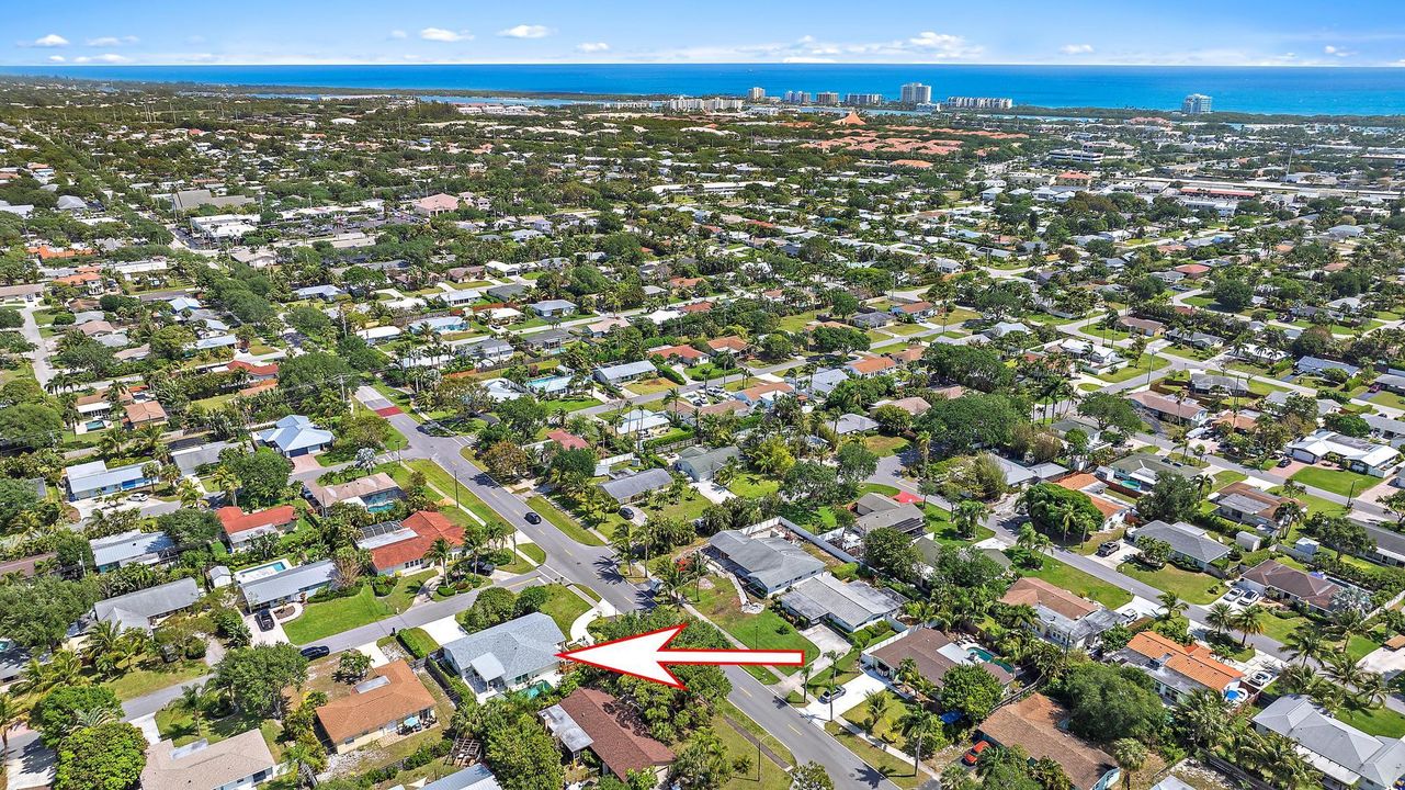 For Rent: $6,000 (3 beds, 2 baths, 1648 Square Feet)