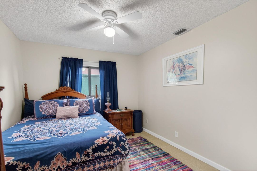 For Sale: $649,900 (3 beds, 2 baths, 1592 Square Feet)