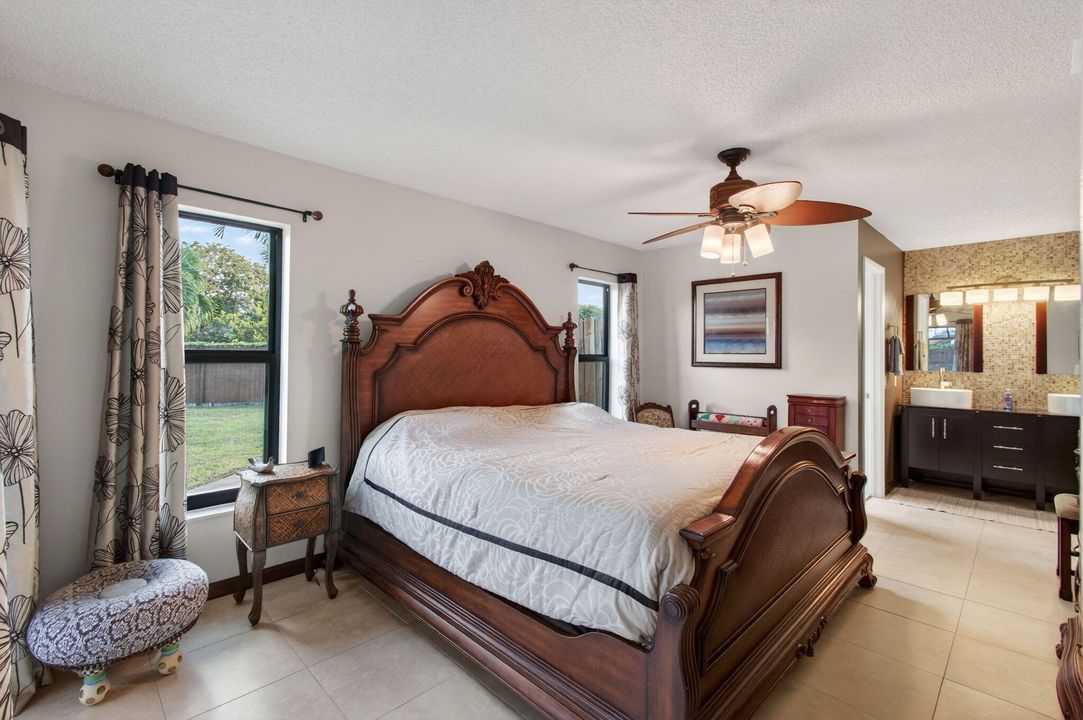 For Sale: $649,900 (3 beds, 2 baths, 1592 Square Feet)